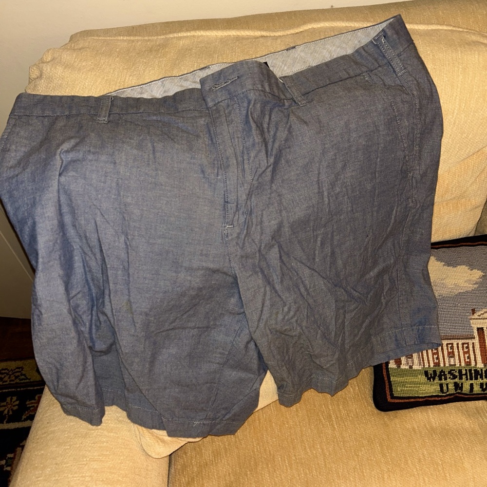Men’s Dockers shorts